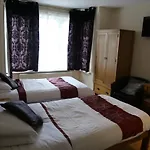 All Seasons Guest House