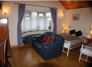 All Seasons Guest house 3*